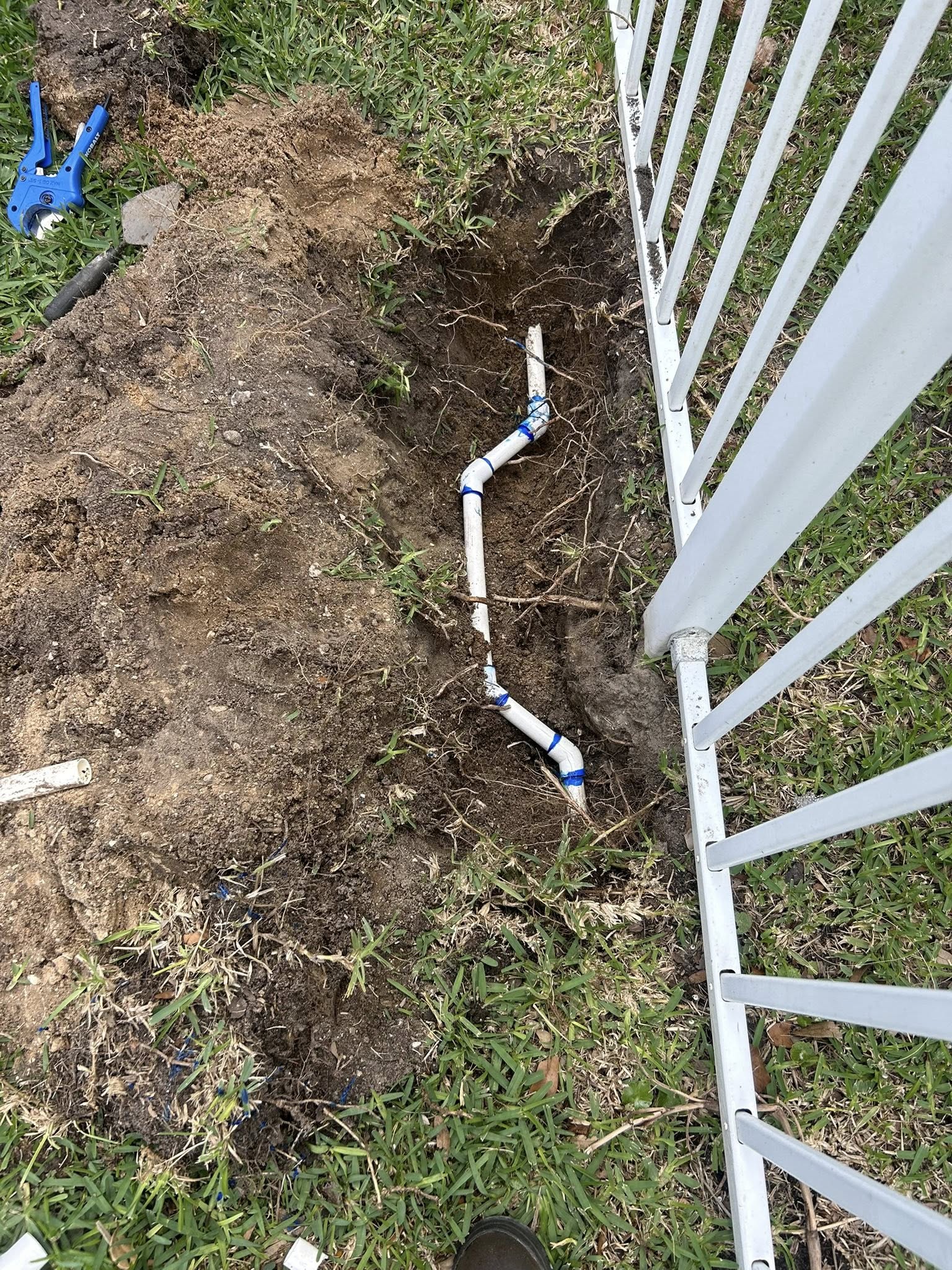 Pipe was cracked from concrete on fence post in North Myrtle Beach,SC 29582
