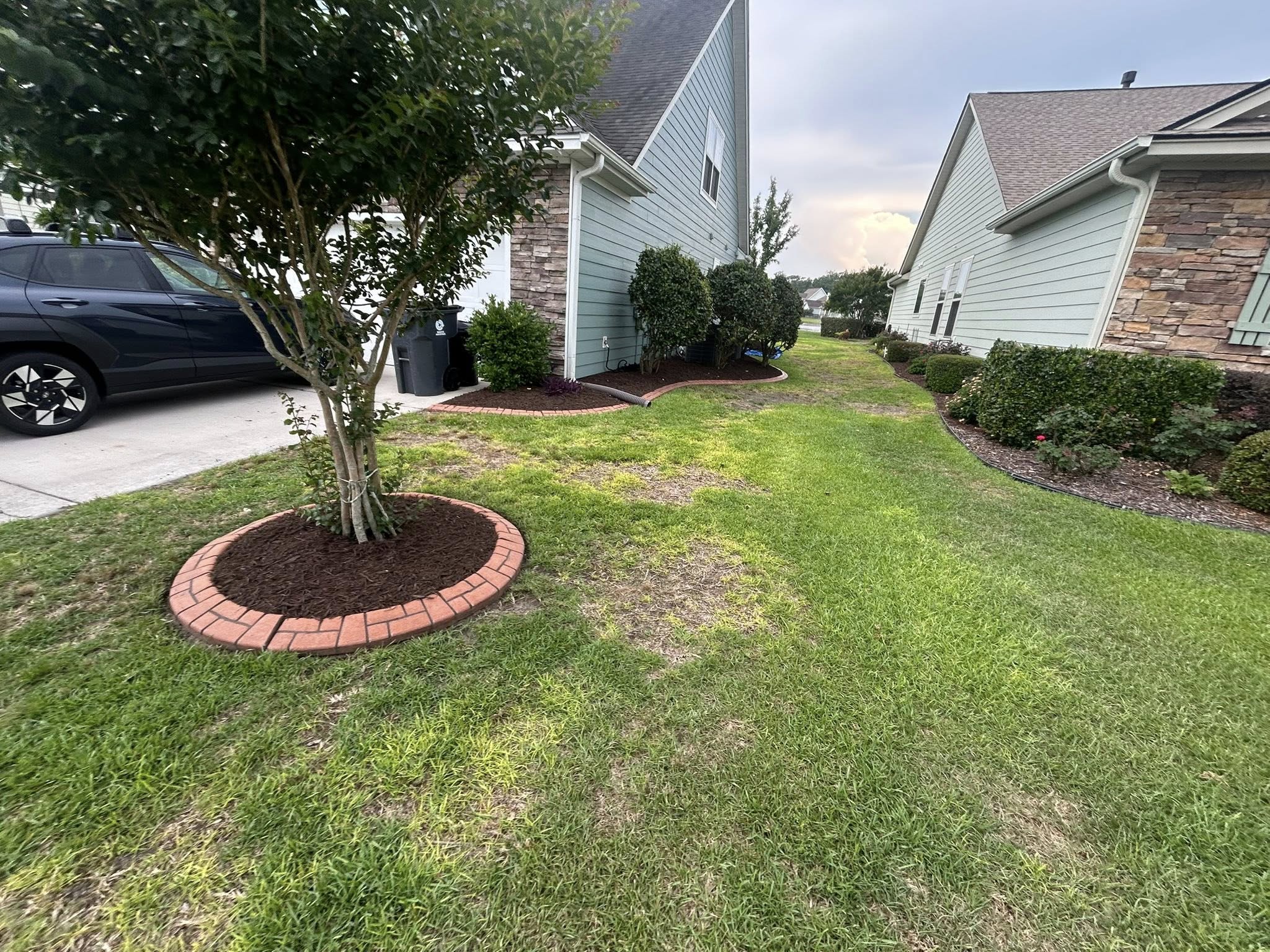 Install mulch in Myrtle Beach,SC 29579